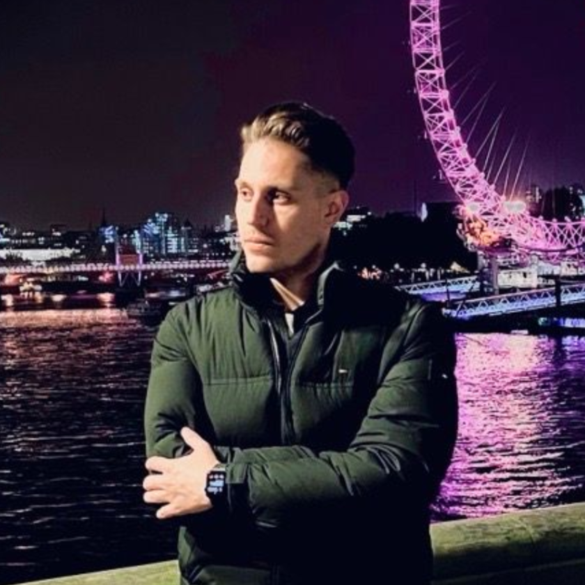 Τσομπάνης Θάνος